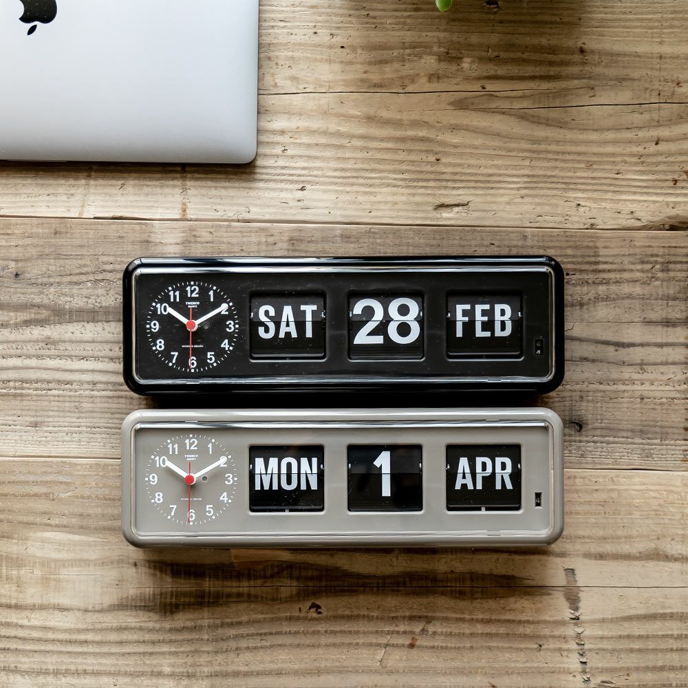 フリップカレンダー付き時計TwemcoCalendarClockクラシックブラック時計壁掛けクロック置き時計トゥエンコ社