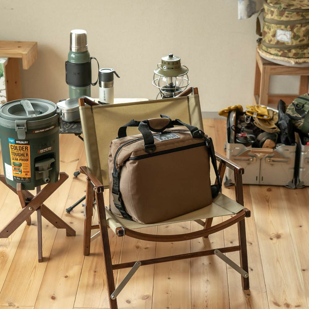 AOクーラーズバリスティックTAN12パック11LクーラーボックスAOcoolersソフトクーラーバッグ