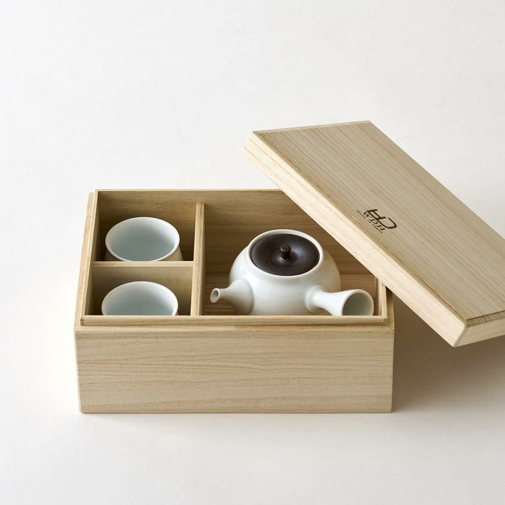 WDH茶器セット急須湯呑2個入り桐箱入り錆釉日本製贈答工芸