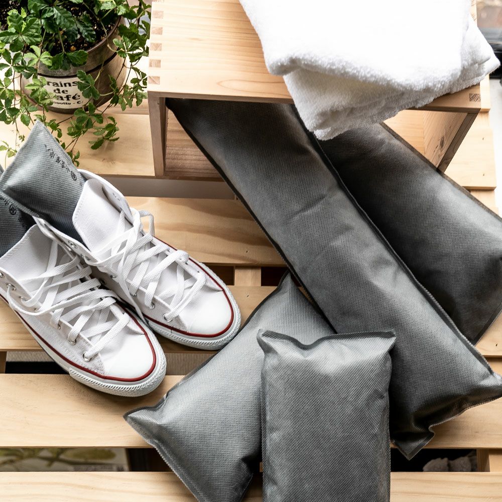 炭のある心地いい暮らし。出雲屋炭八北欧グレー8点セット調湿木炭大袋湿気除湿室内用結露防止対策押入れ用繰り返し炭八ミニタンス用小袋送料無料除湿剤乾燥材脱臭下駄箱用車内