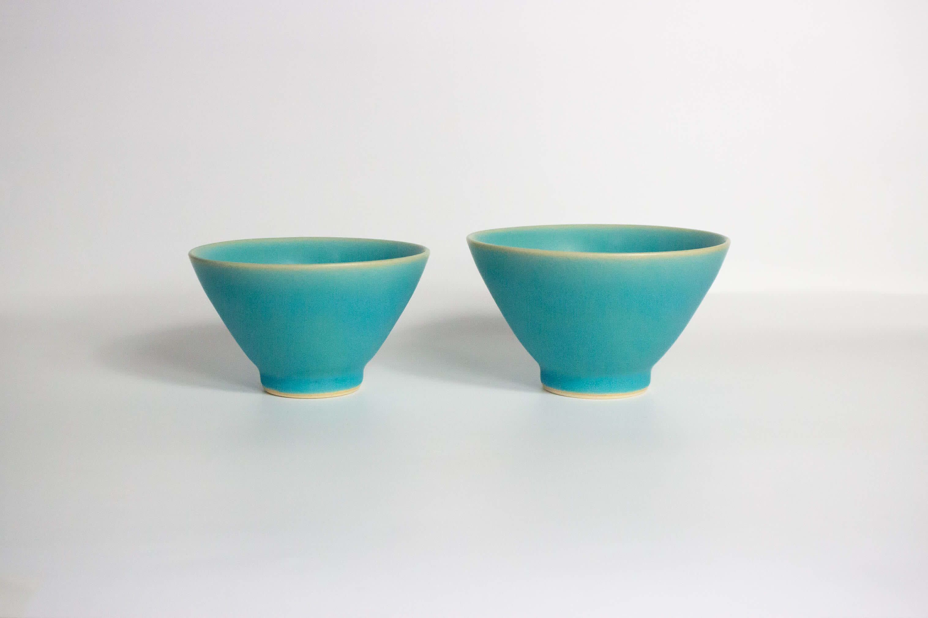 IDentity茶碗おぼろ雲波佐見焼オフホワイト全てが一点ものCRAFTSTOREオリジナルあなた専用ひとつずつに表情一つ一つの異なる味わい個性アイデンティティidentity長崎県