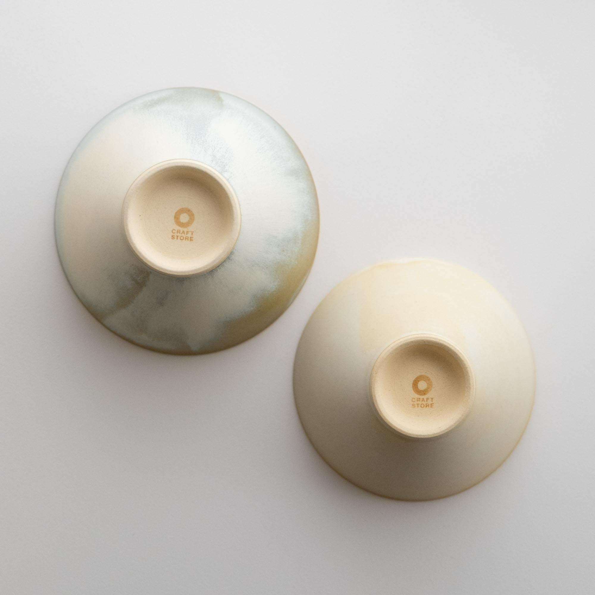 IDentity茶碗おぼろ雲波佐見焼オフホワイト全てが一点ものCRAFTSTOREオリジナルあなた専用ひとつずつに表情一つ一つの異なる味わい個性アイデンティティidentity長崎県