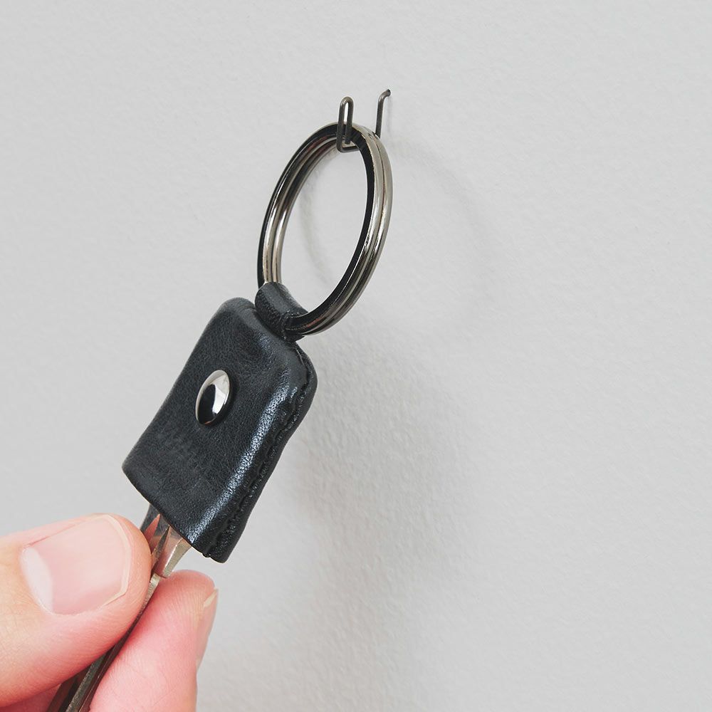 プリ（フックピン・3個入）Pli3pcsHookPin日本製+dシルバーブラックゴールド押しピン画鋲フック小さい目立たないアクセサリー鍵ステンレスシンプル頑丈1kghconcept