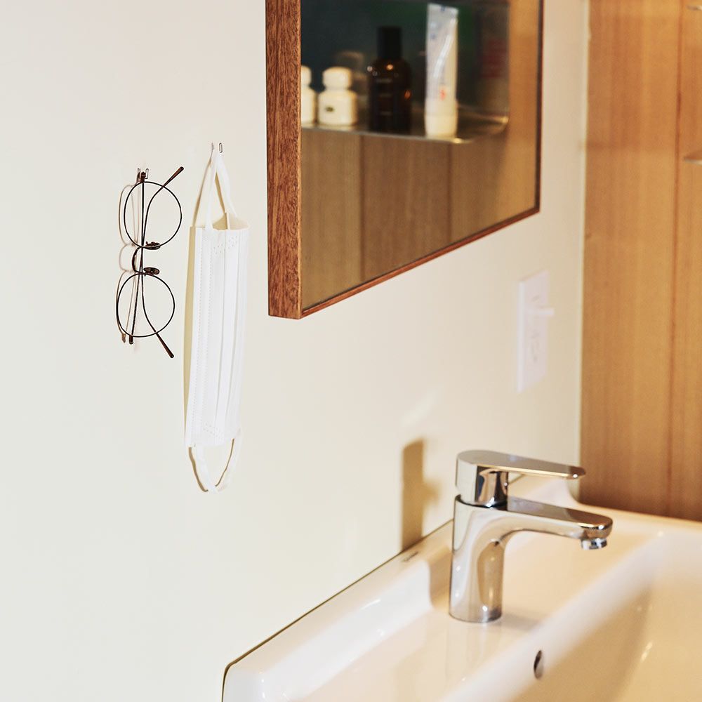 プリ（フックピン・3個入）Pli3pcsHookPin日本製+dシルバーブラックゴールド押しピン画鋲フック小さい目立たないアクセサリー鍵ステンレスシンプル頑丈1kghconcept