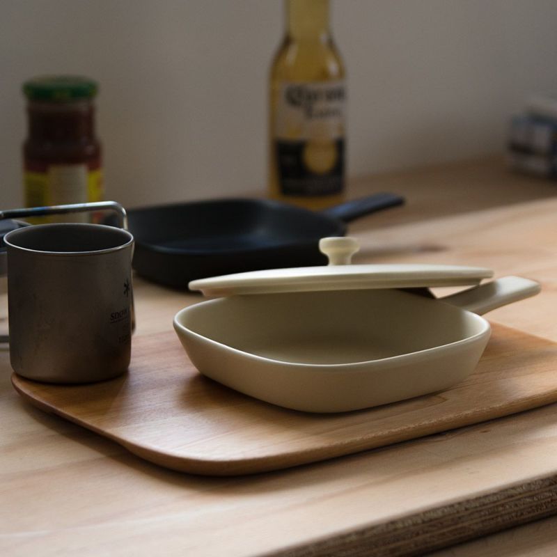 TOOLSBAKEPANベイクパンSサイズ蓋付ツールズアウトドア四角キャンプグランピングベランピングイブキクラフト伊吹クラフト陶器製日本製