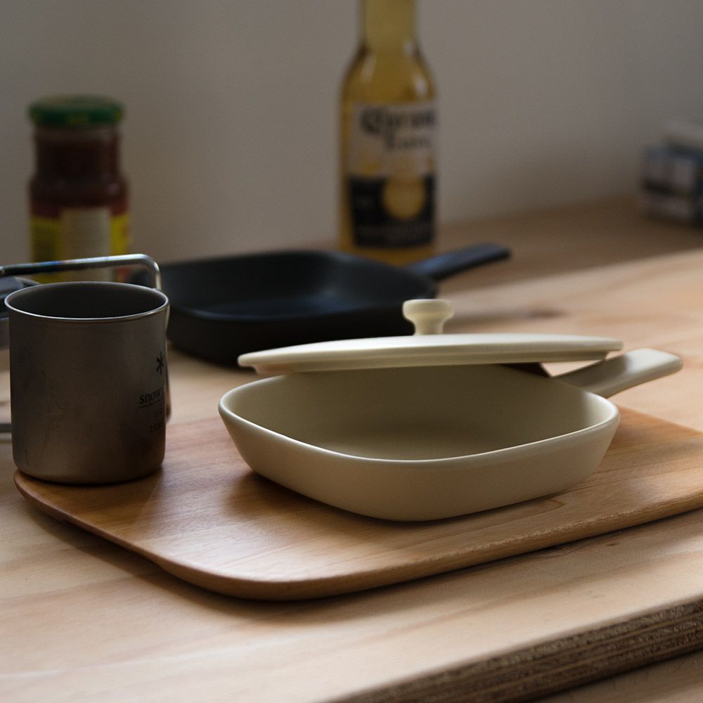 TOOLSBAKEPANベイクパンSサイズ蓋付ツールズアウトドア四角キャンプグランピングベランピングイブキクラフト伊吹クラフト陶器製日本製