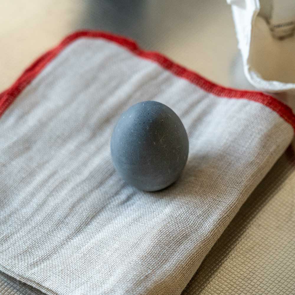 ソイルドライングエッグ4個セットsoilDryingEgg調湿脱臭剤珪藻土